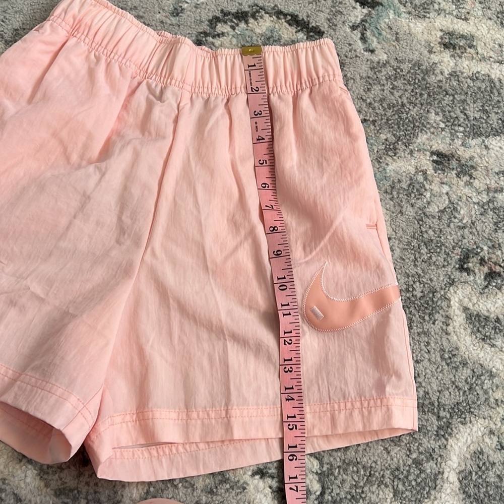 Nike High Rise Shorts - Picture 9 of 10